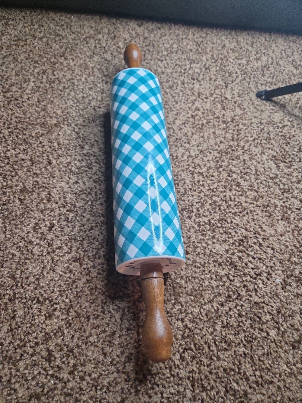 Pioneer Woman Charming Check Teal Plaid Rolling Pin with Wooden Handles - Picture 3 of 3